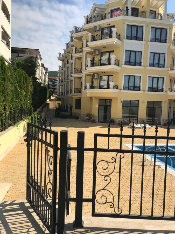 Horizon Katrina Apartments - Sea Line & Beach Access Sveti Vlas Exteriér fotografie
