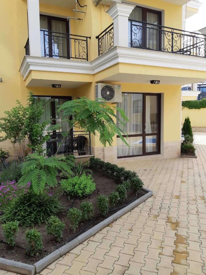 Horizon Katrina Apartments - Sea Line & Beach Access Sveti Vlas Exteriér fotografie